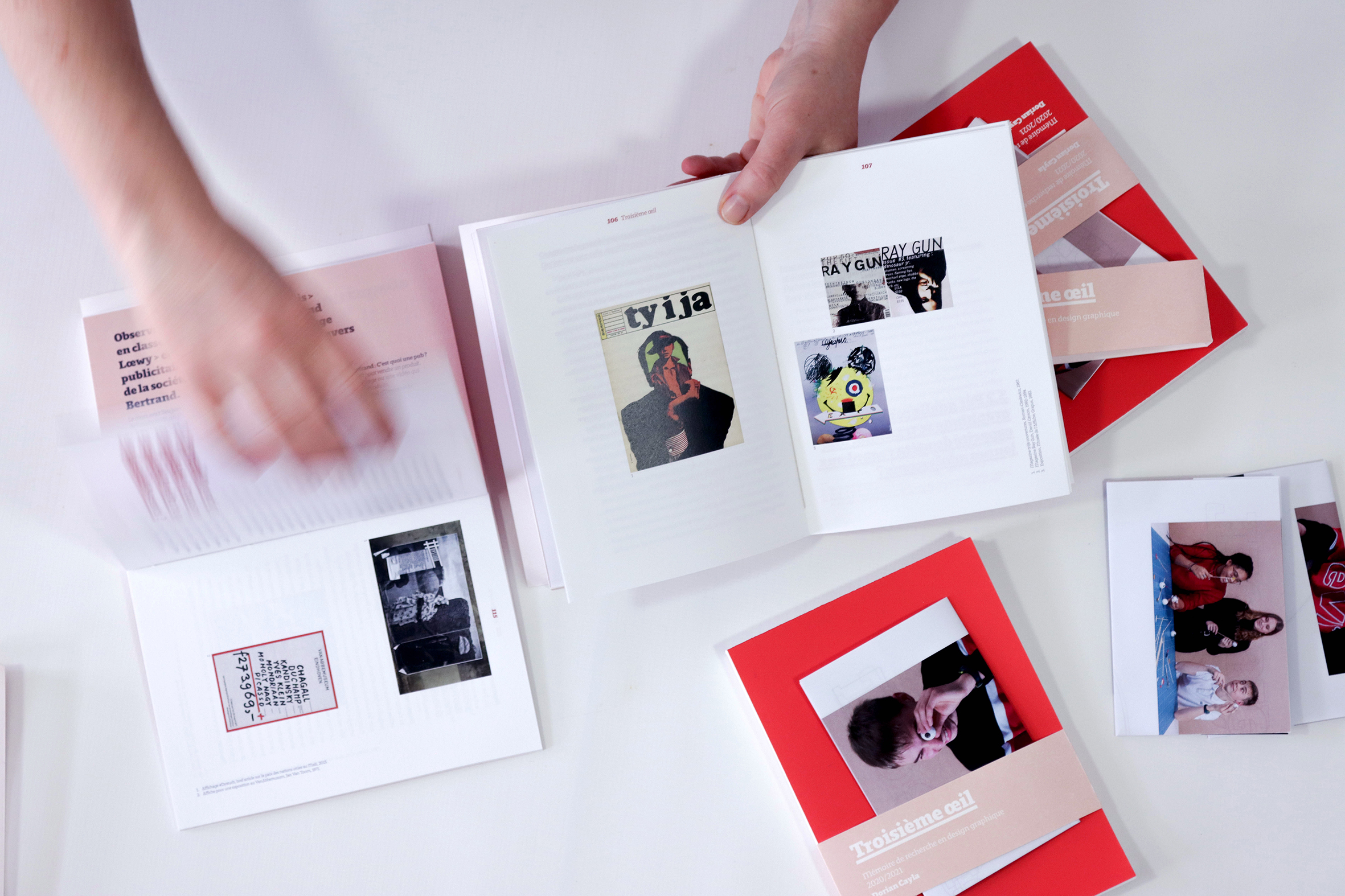 Pages intérieures